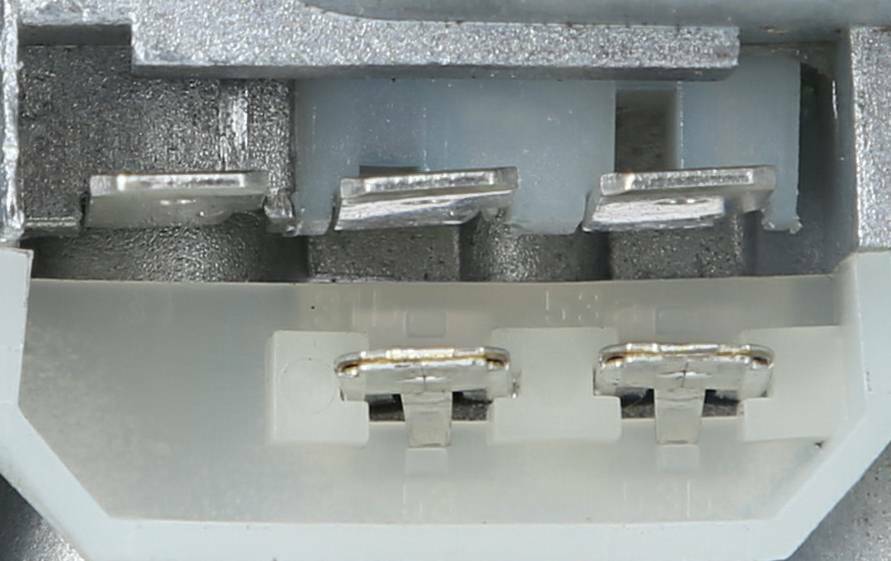 Motor limpiaparabrisas DT Spare Parts 1.22353 Motor limpiaparabrisas 24 V