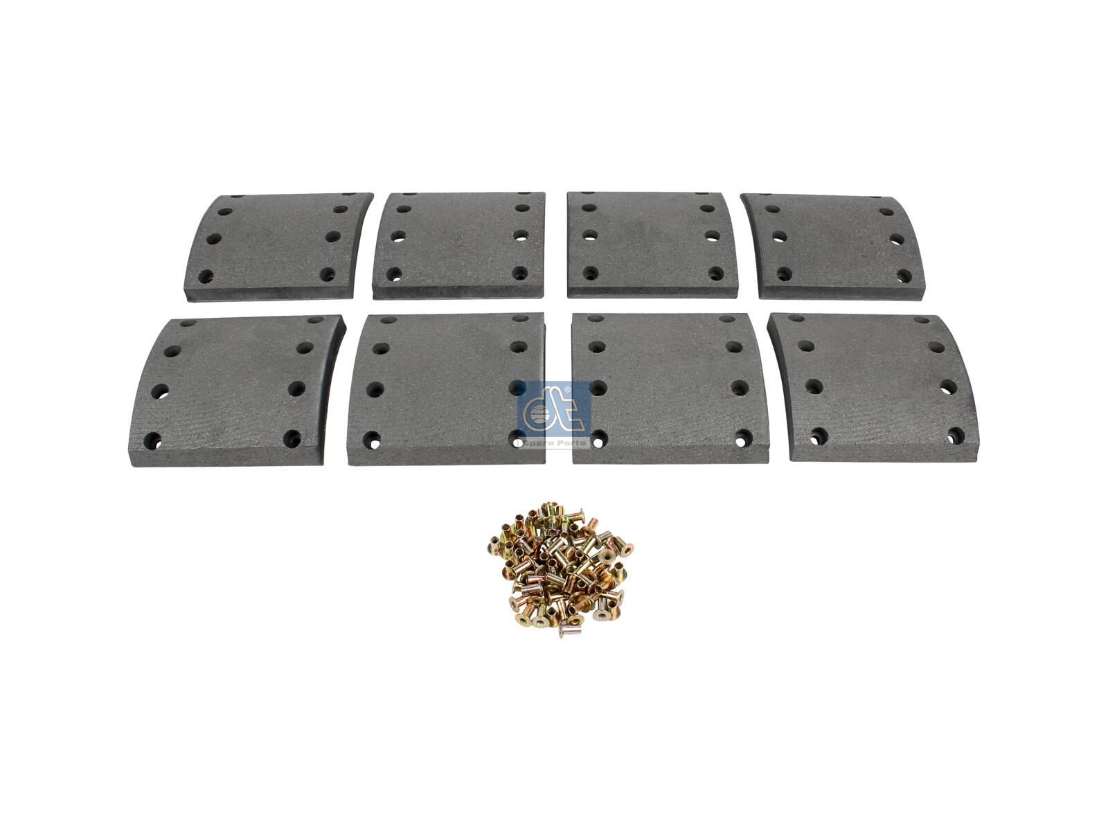 Drum brake lining kit | DT Spare Parts 10.33015