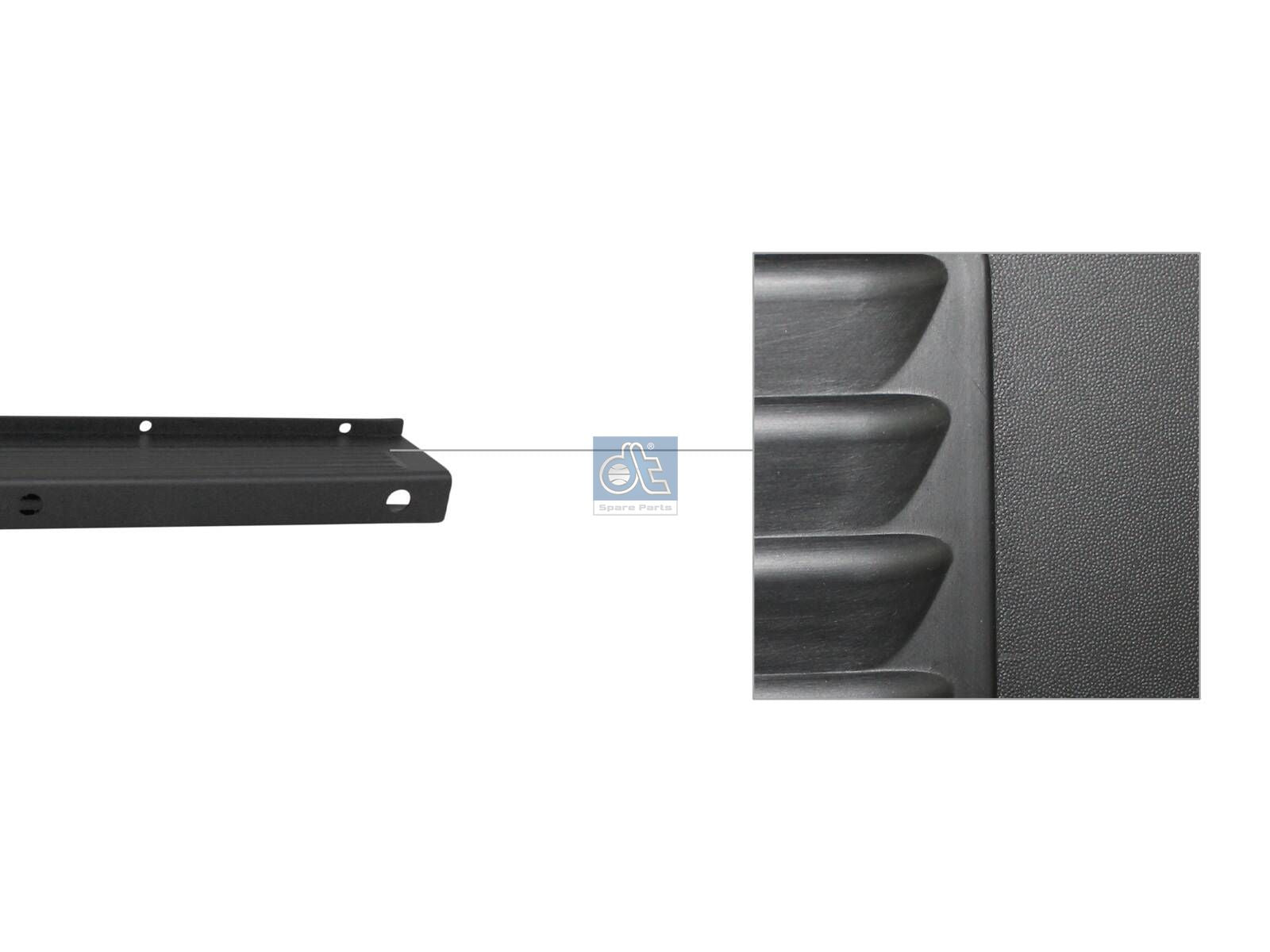 Bumper | DT Spare Parts 12.82079