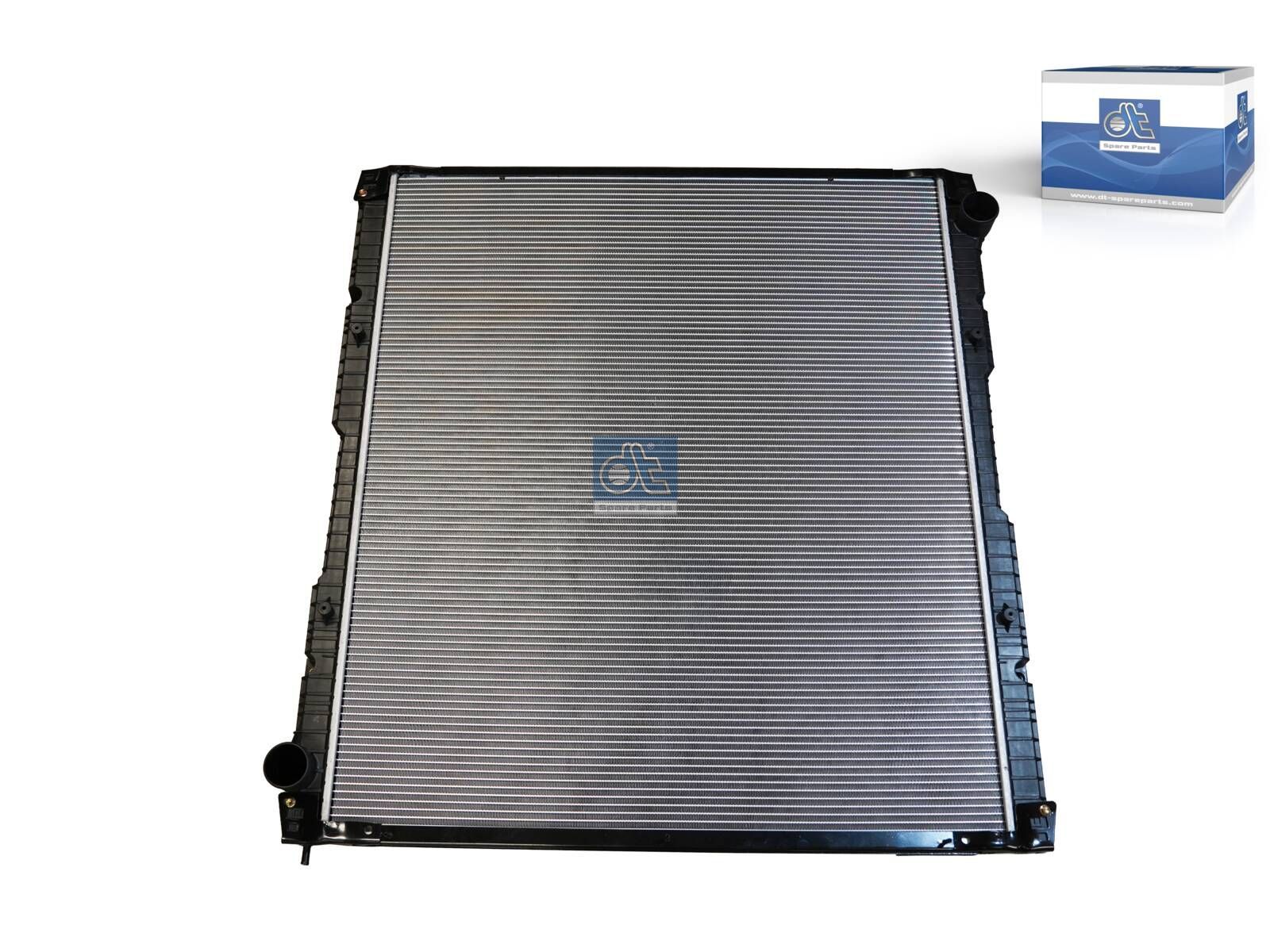 Radiator | DT Spare Parts 1.11245