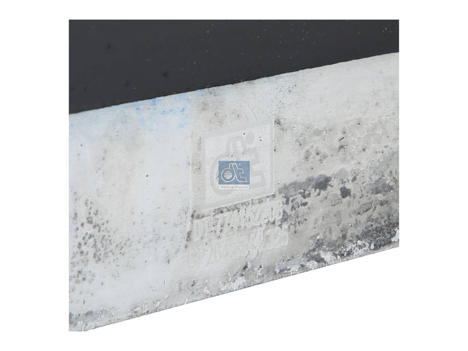 Evaporator | DT Spare Parts 1.23325