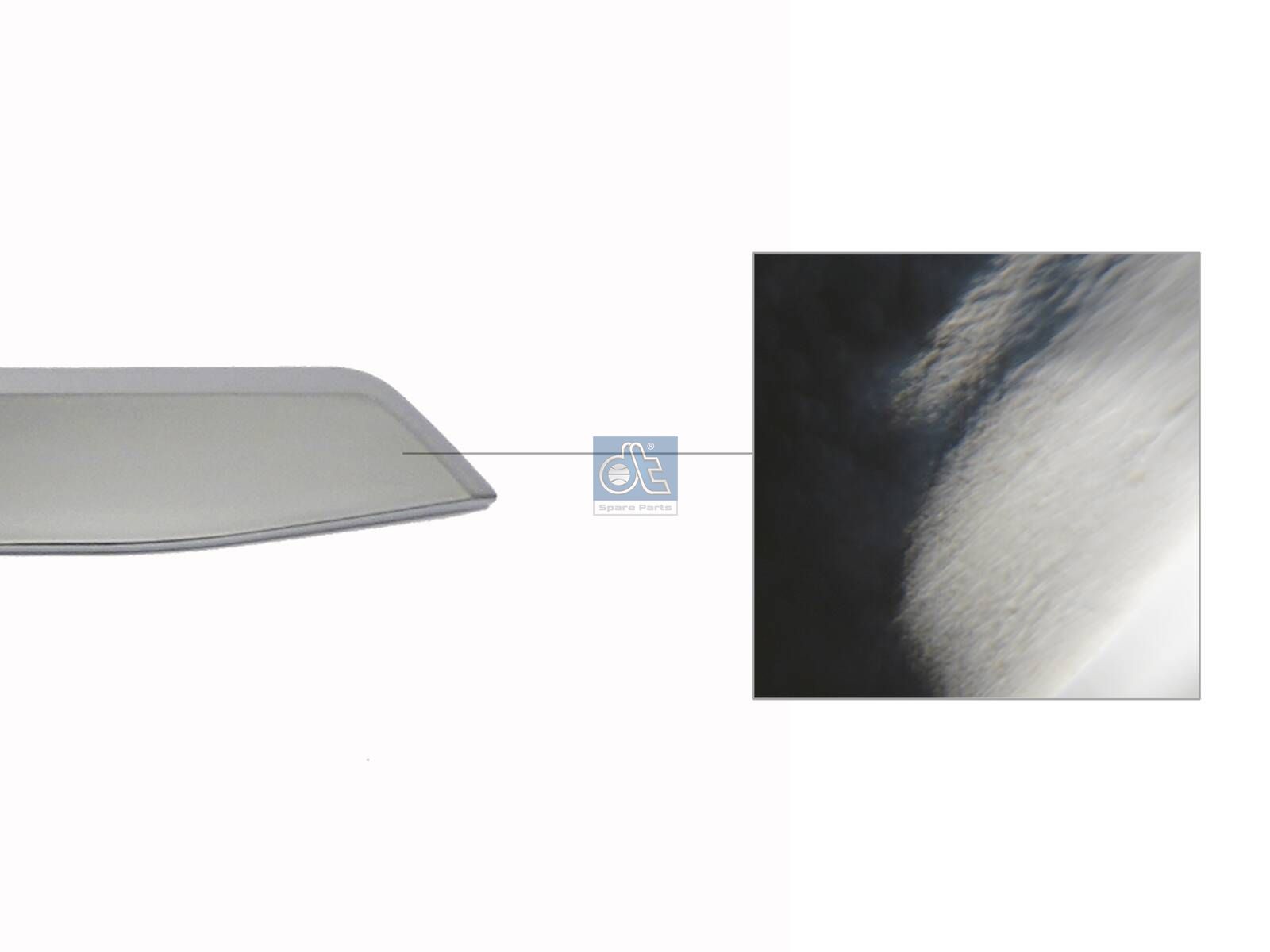 Cover moulding | DT Spare Parts 2.00313