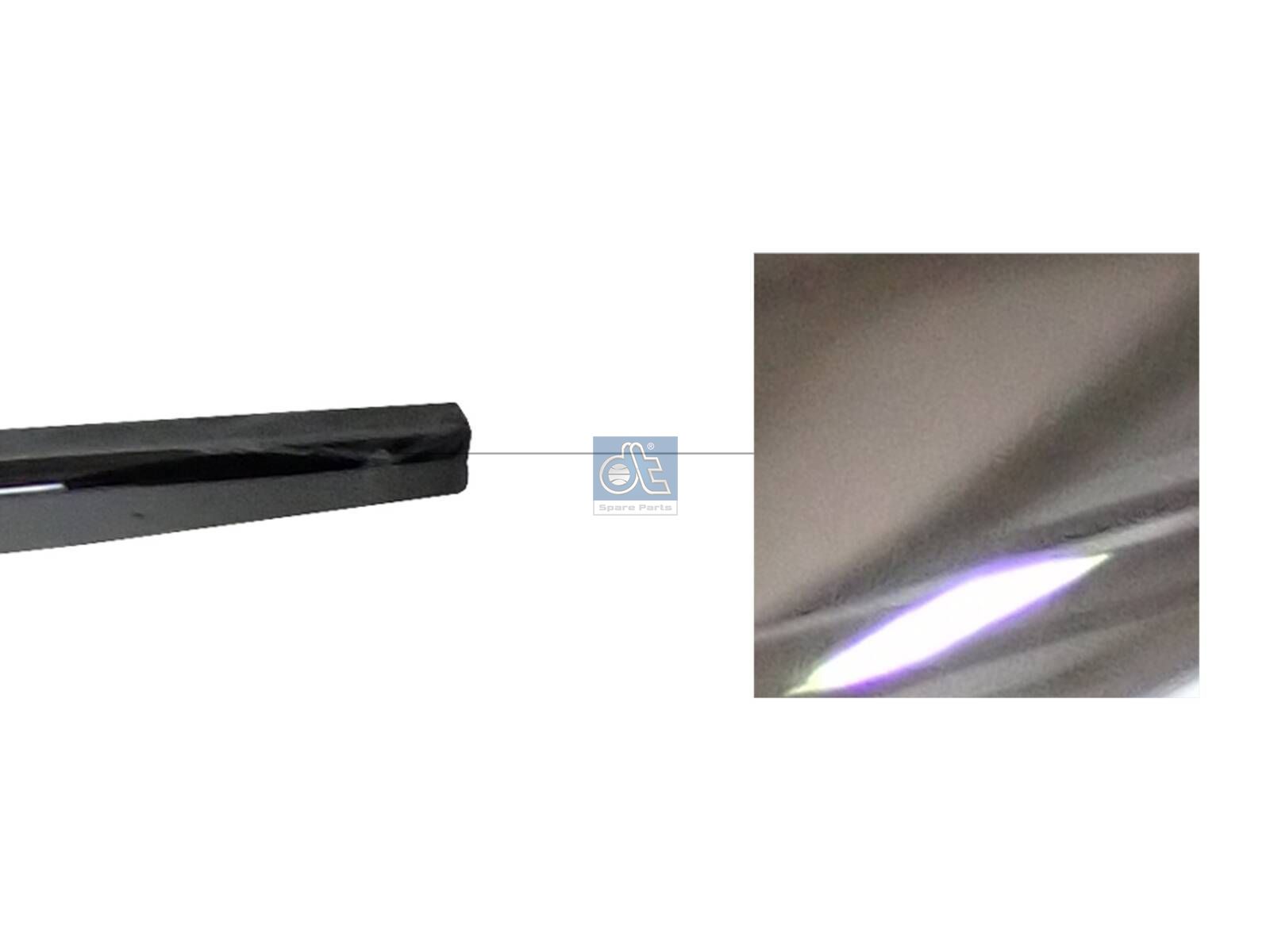 Cover moulding | DT Spare Parts 2.00472