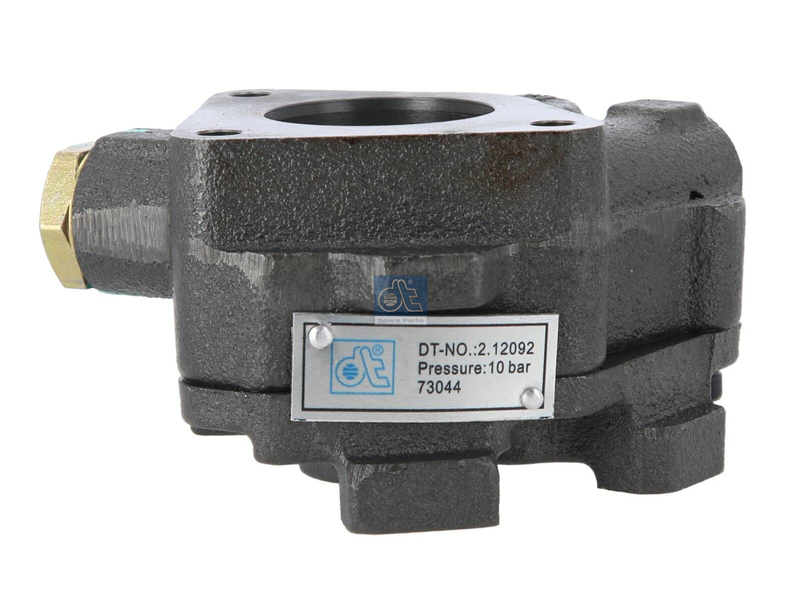 Fuel pump | DT Spare Parts 2.12092