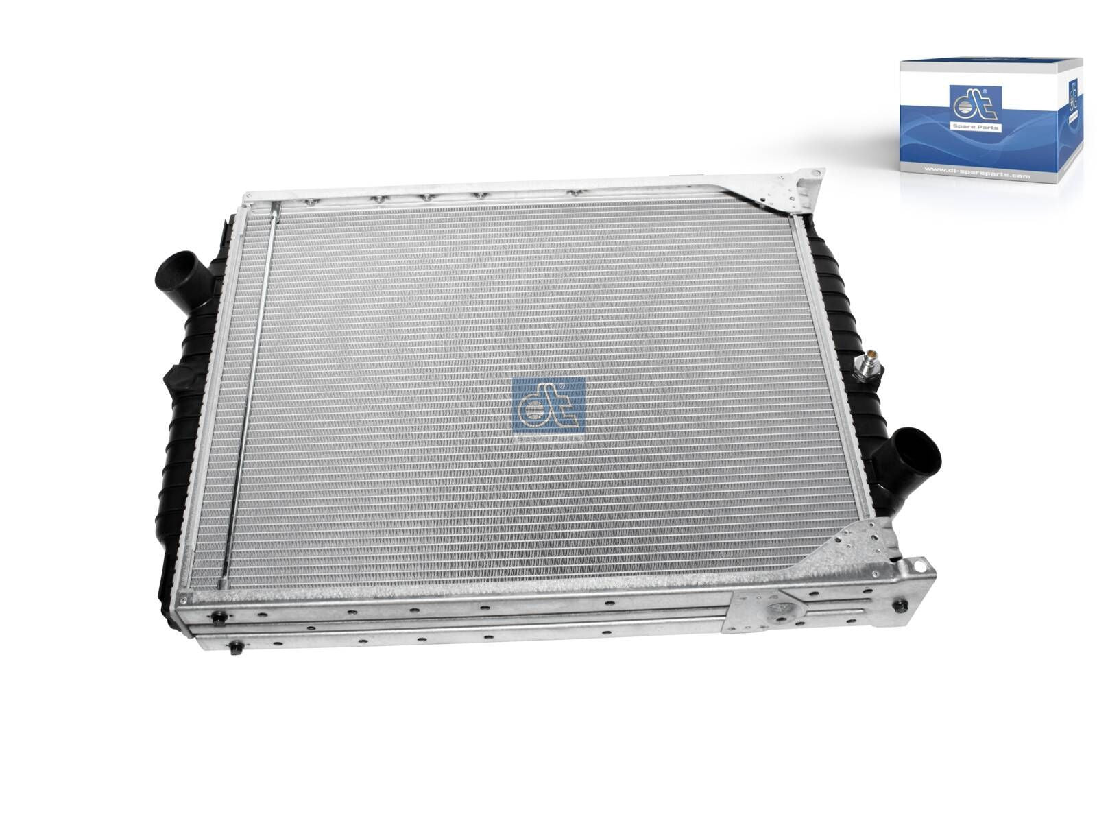 Radiator | DT Spare Parts 2.15401