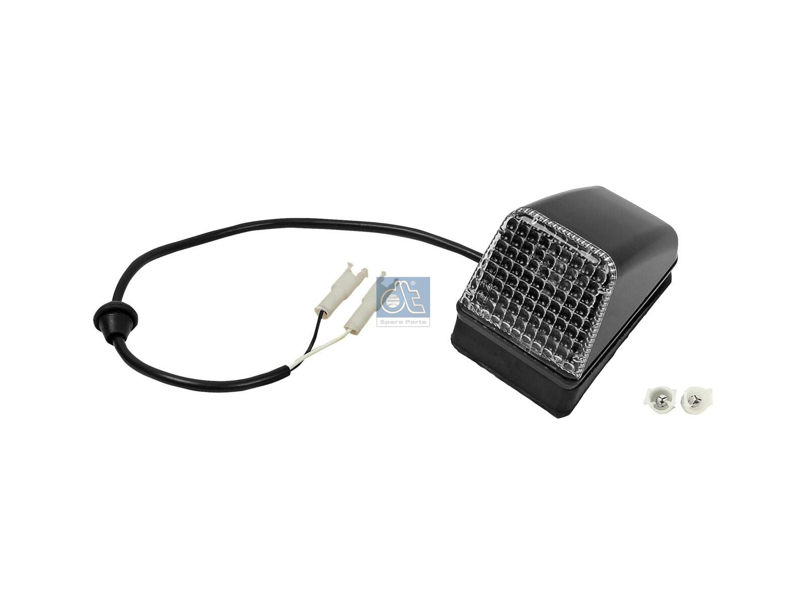 Position lamp | DT Spare Parts 2.24751