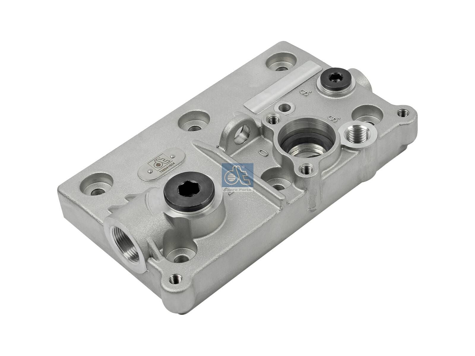 Cylinder head | DT Spare Parts 2.44833