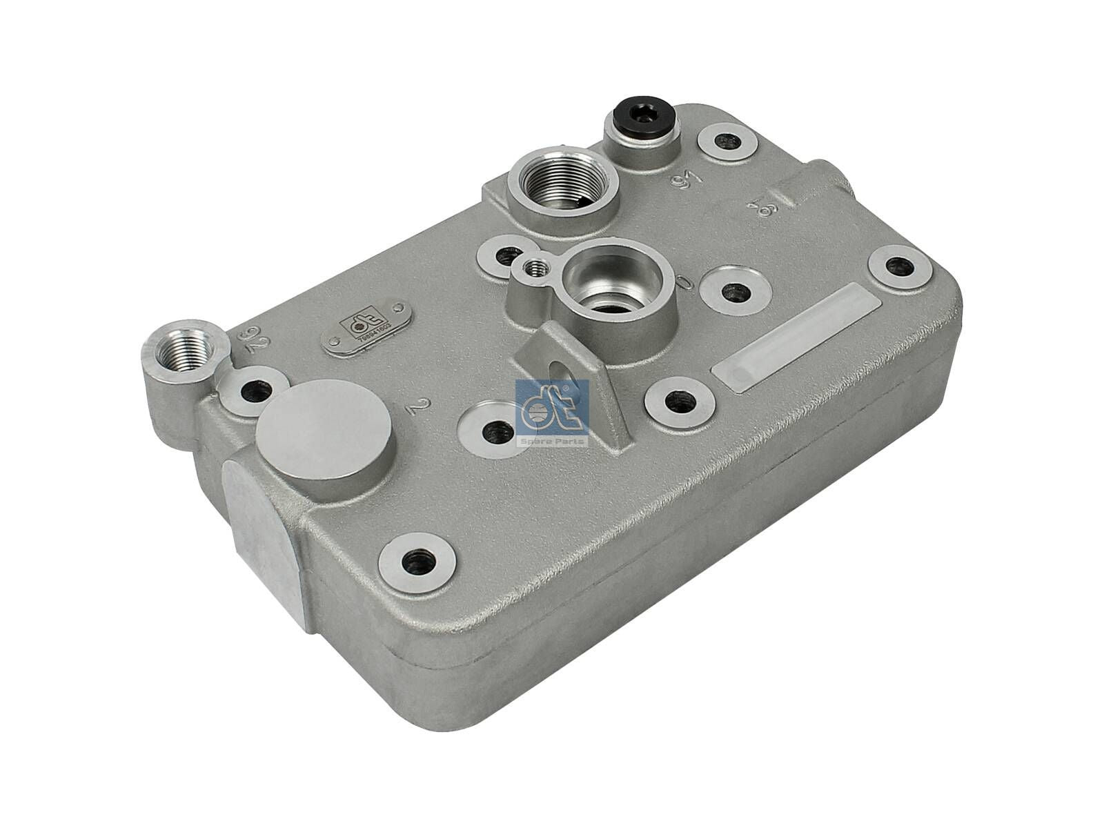 Cylinder head | DT Spare Parts 2.44870