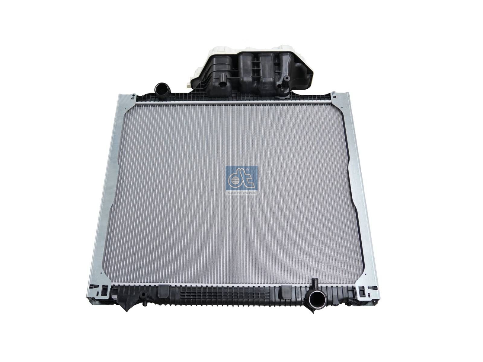 Radiator | DT Spare Parts 3.00501
