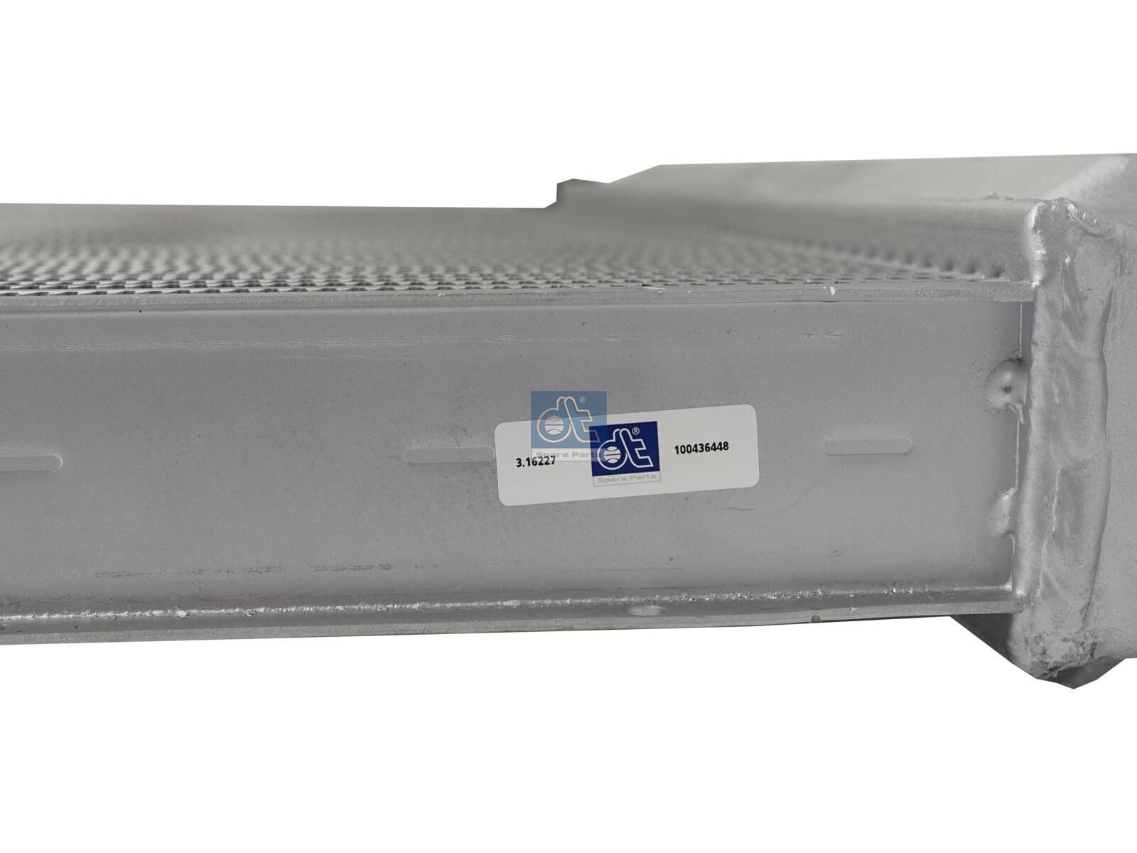Intercooler | DT Spare Parts 3.16227