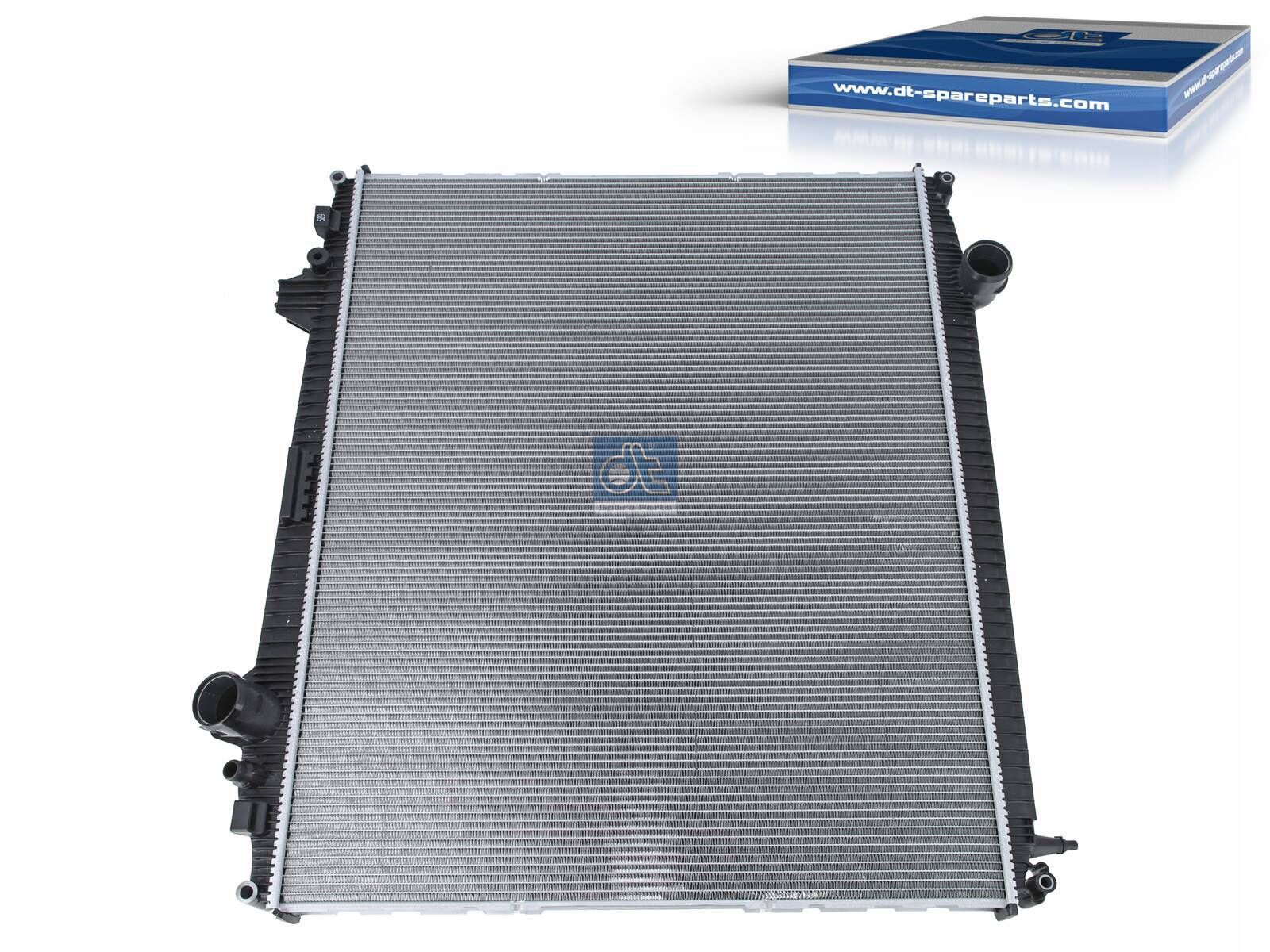 Radiator | DT Spare Parts 3.16290