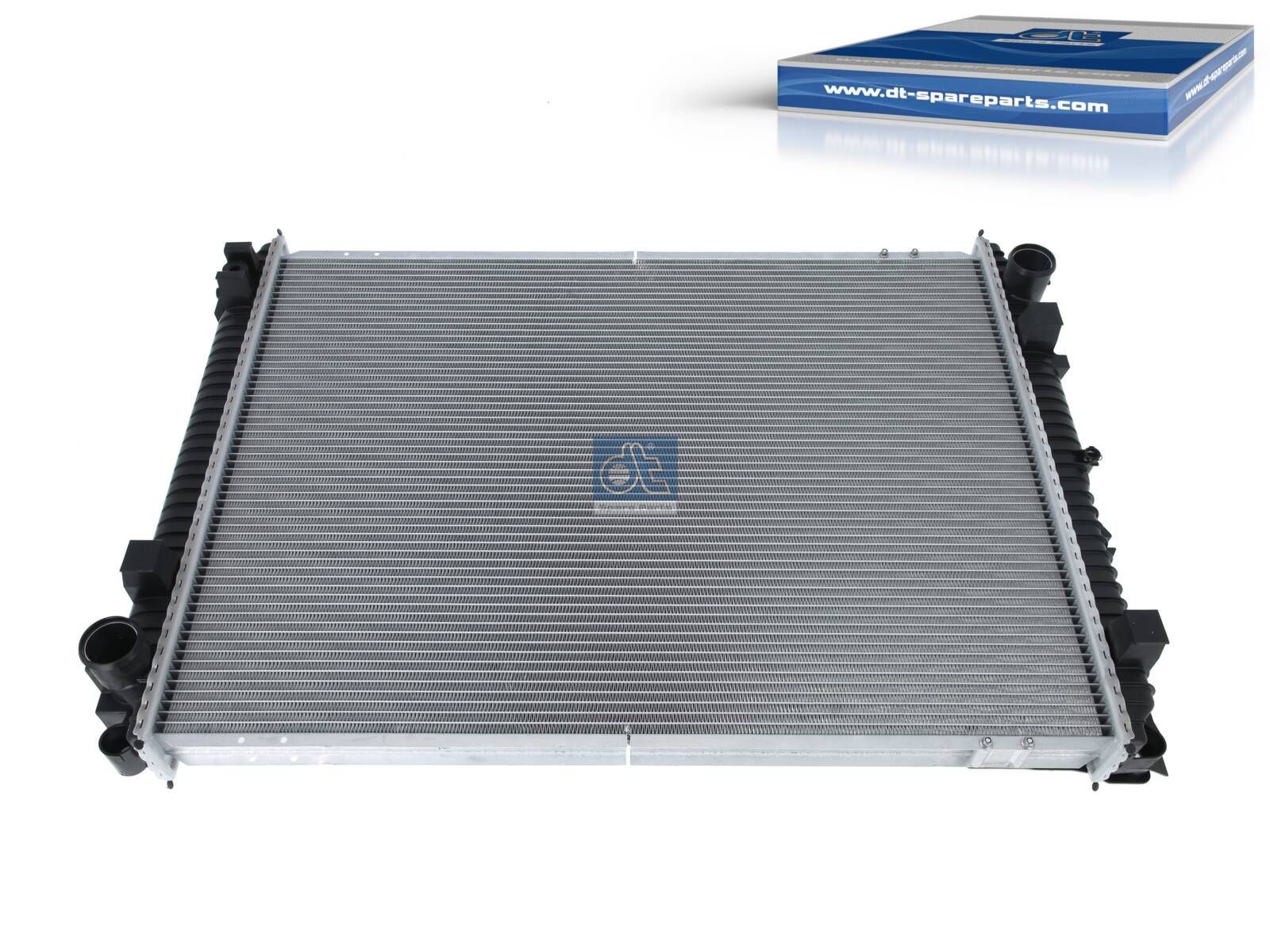 Radiator | DT Spare Parts 3.16292