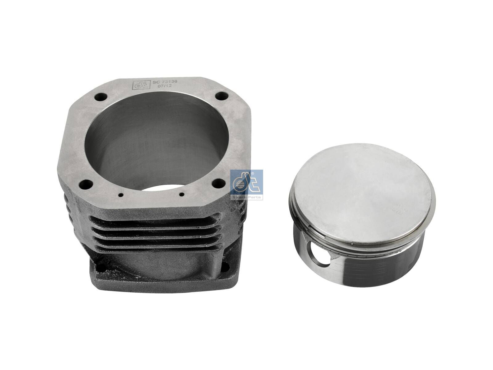 Piston and liner kit | DT Spare Parts 4.61051