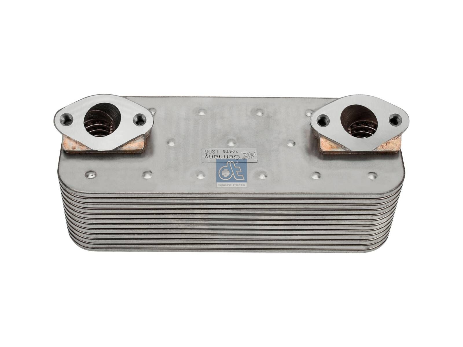 Oil cooler | DT Spare Parts 4.61897