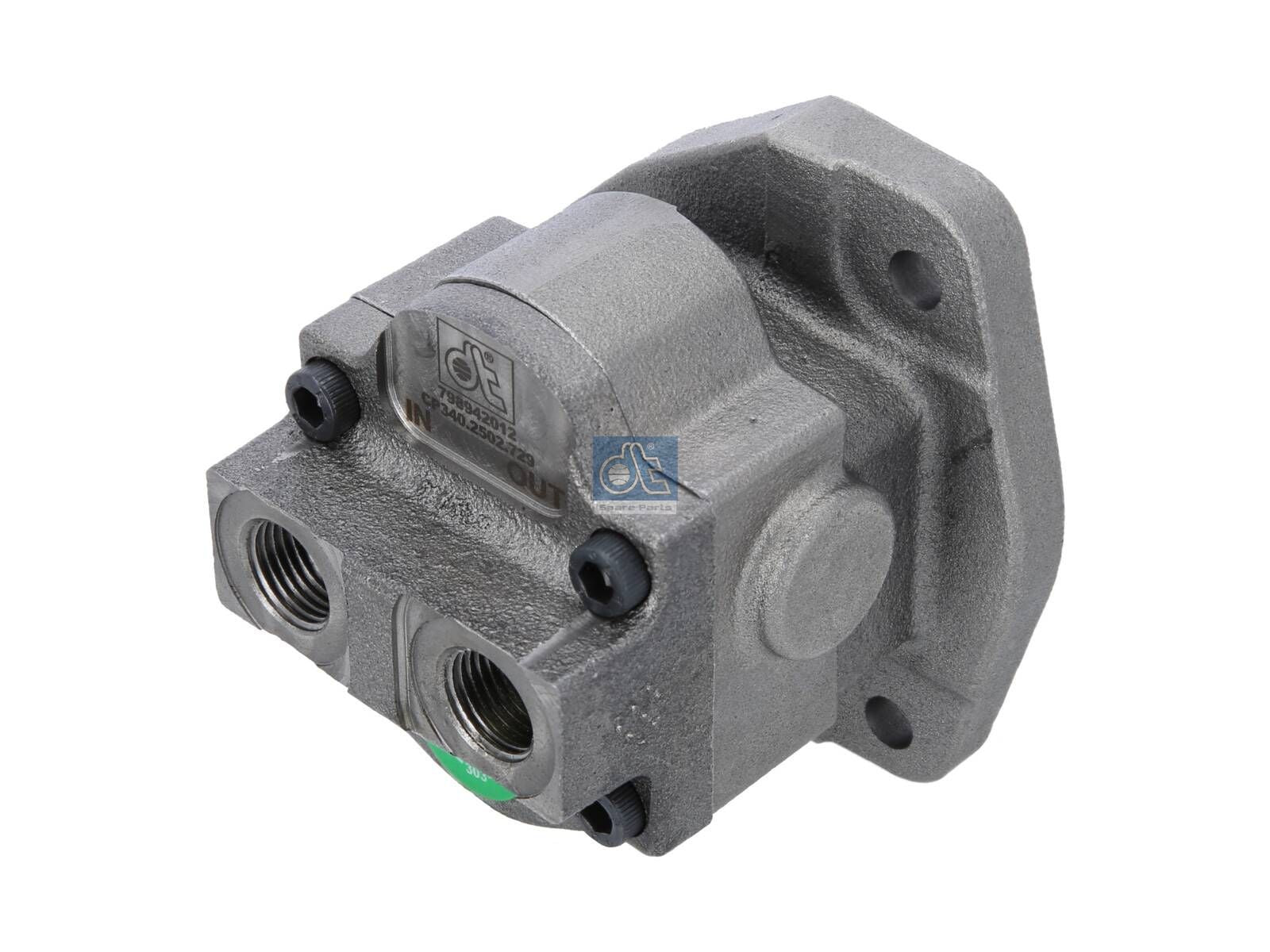 Fuel pump | DT Spare Parts 4.62729
