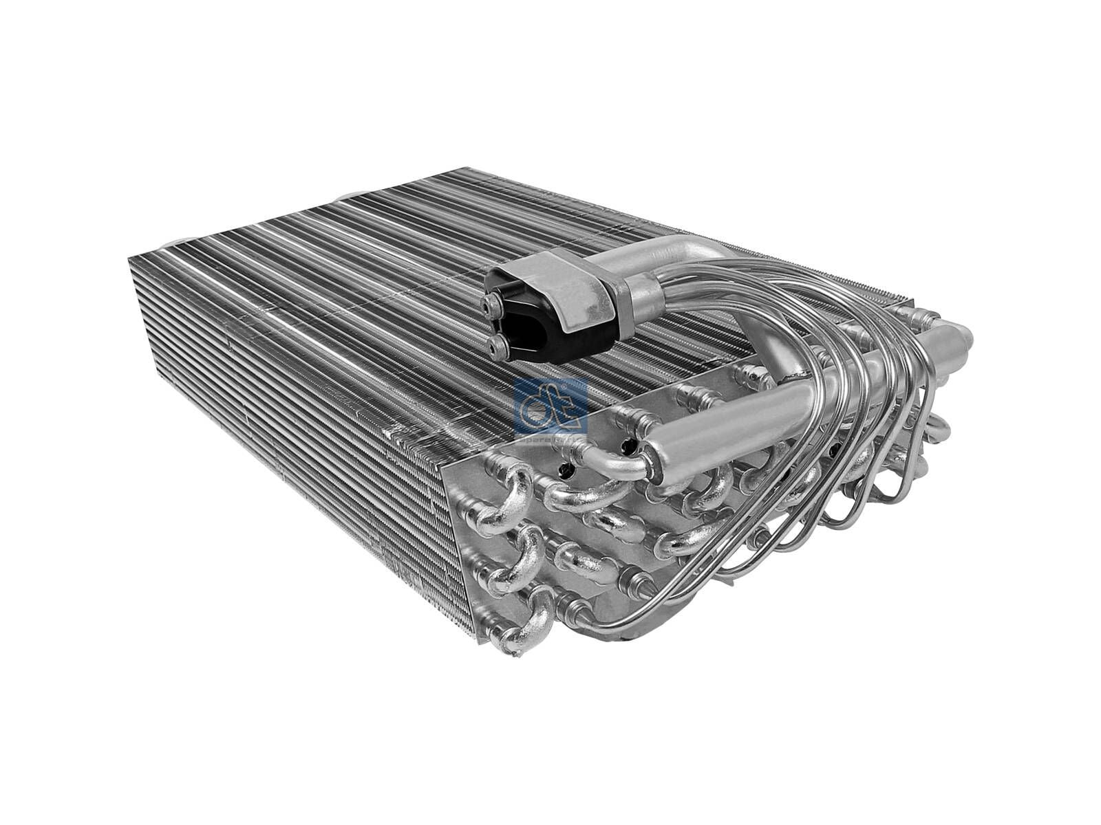 Evaporador DT Repuestos 4.64606 Evaporador L: 385 mm W: 203 mm T: 67 mm