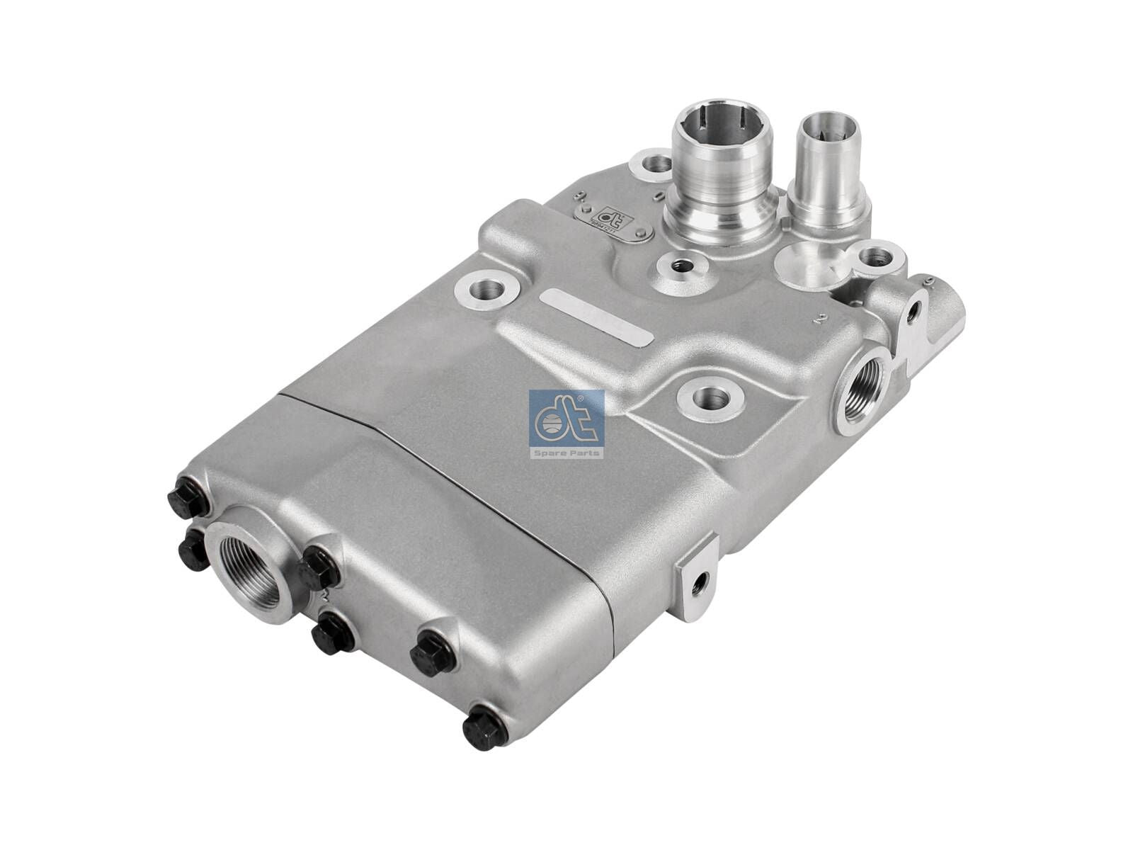 Cylinder head | DT Spare Parts 4.66365
