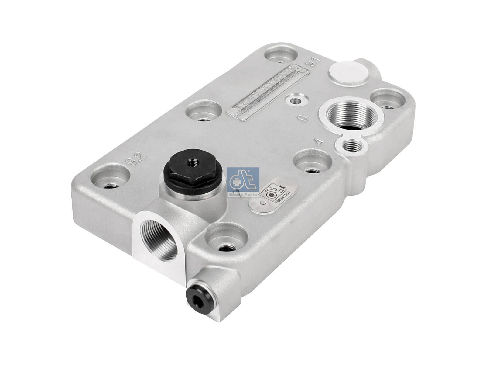 Cylinder head | DT Spare Parts 4.66367