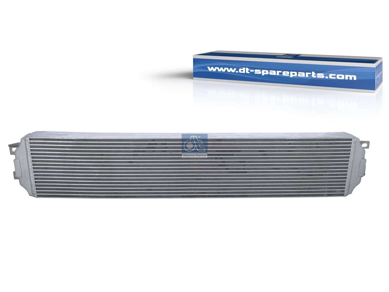 Oil cooler | DT Spare Parts 4.68764