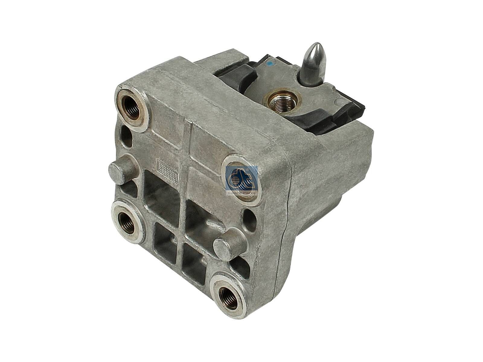 Engine mounting | DT Spare Parts 4.81570