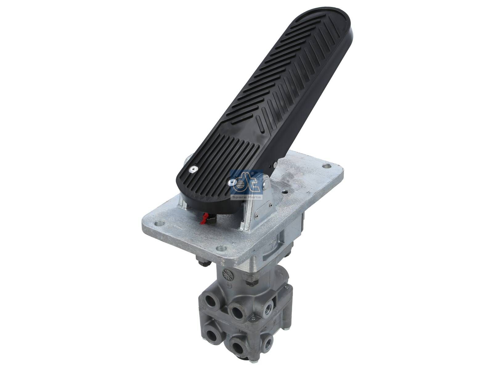 Foot brake valve | DT Spare Parts 5.70157