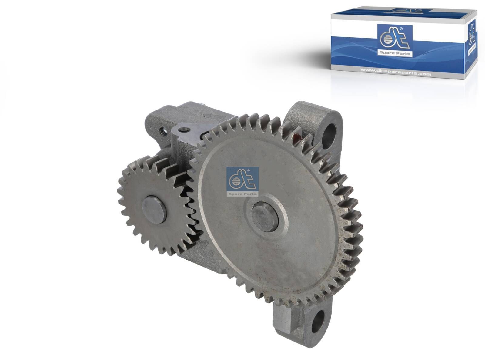 Oil pump | DT Spare Parts 6.24001