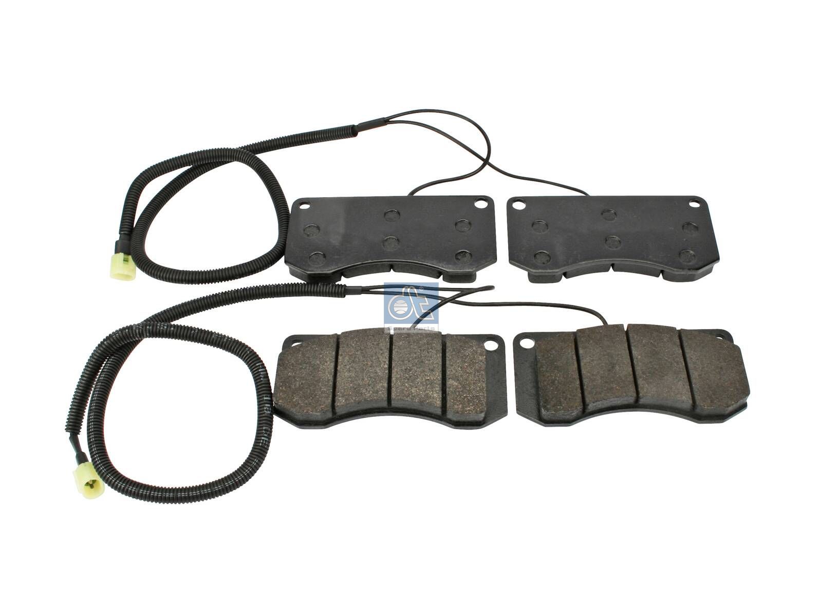 Disc brake pad kit | DT Spare Parts 6.95111