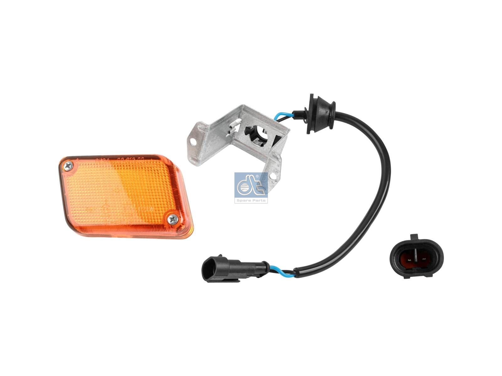 Side marking lamp | DT Spare Parts 7.25305