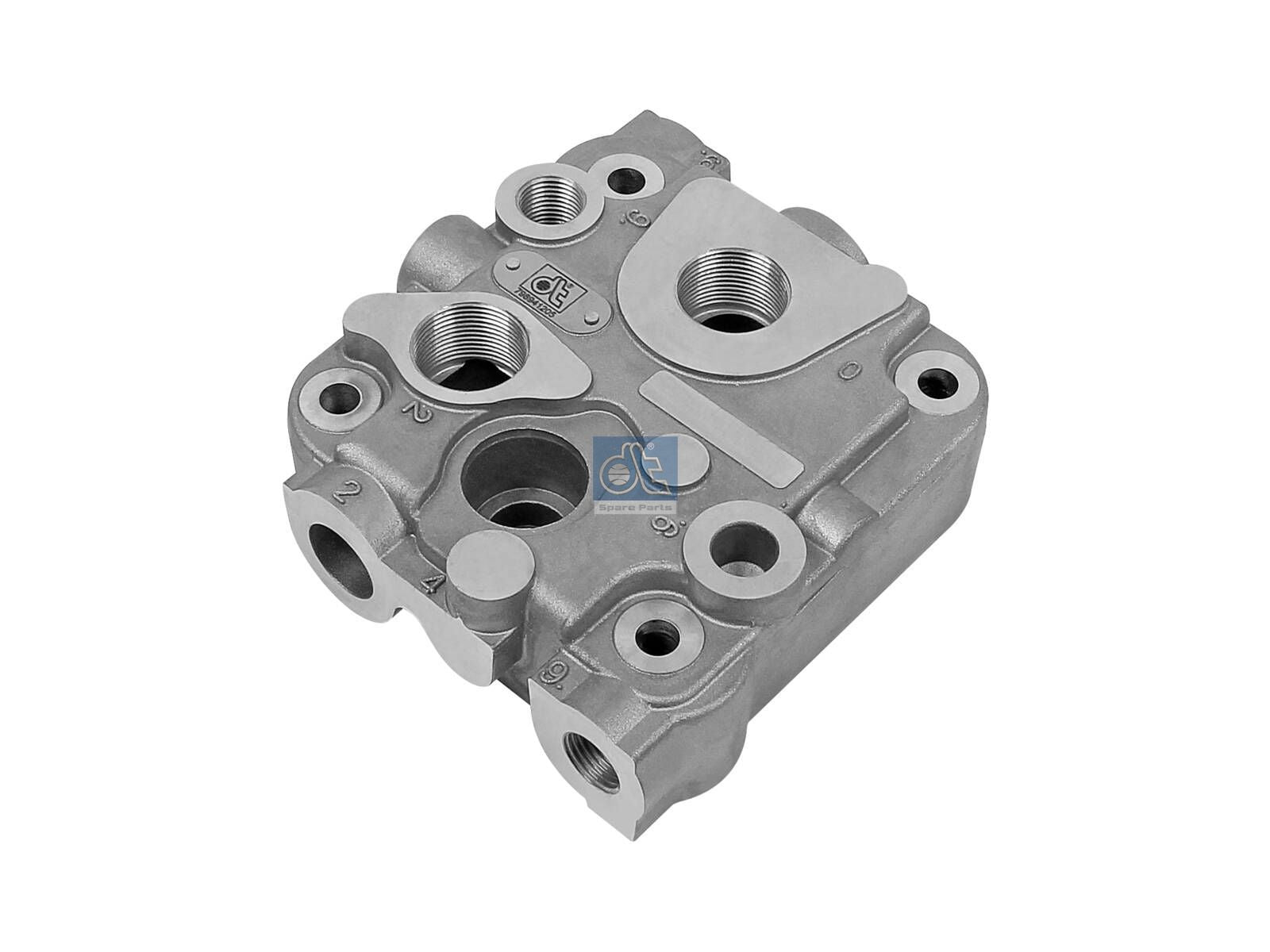 Cylinder head | DT Spare Parts 7.62073