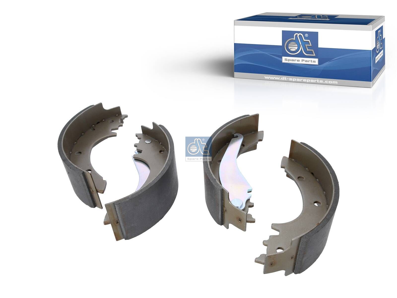 Brake shoe kit | DT Spare Parts 7.92413